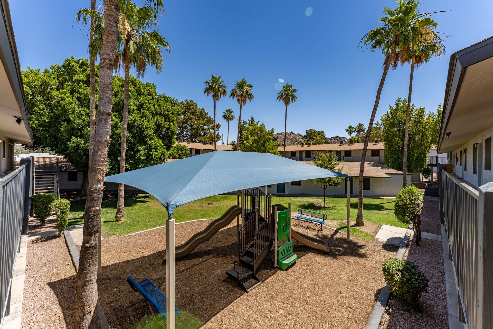 Montecito Apartments photo 5